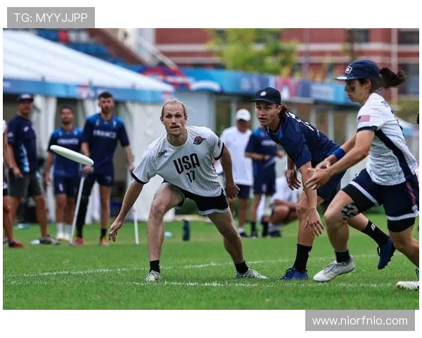 滑板精英赛特别报道成都飞盘队的奋斗与蜕变之路
